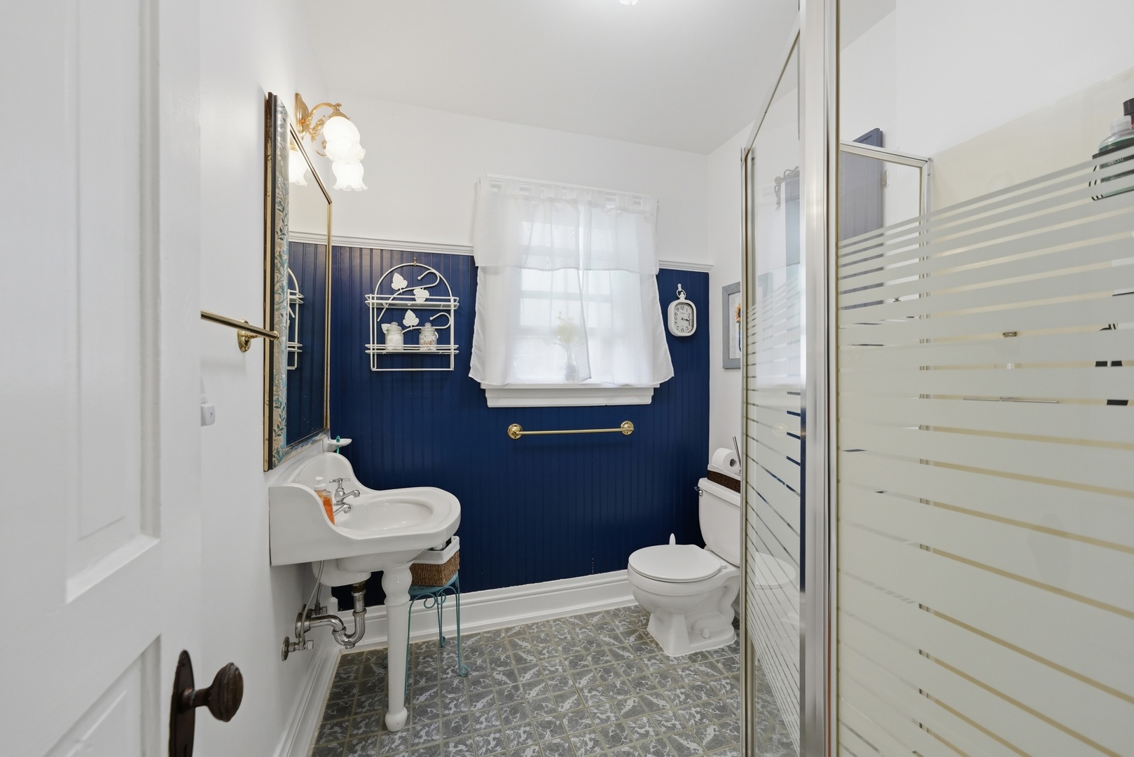 315 Forest Avenue Property Photo 18
