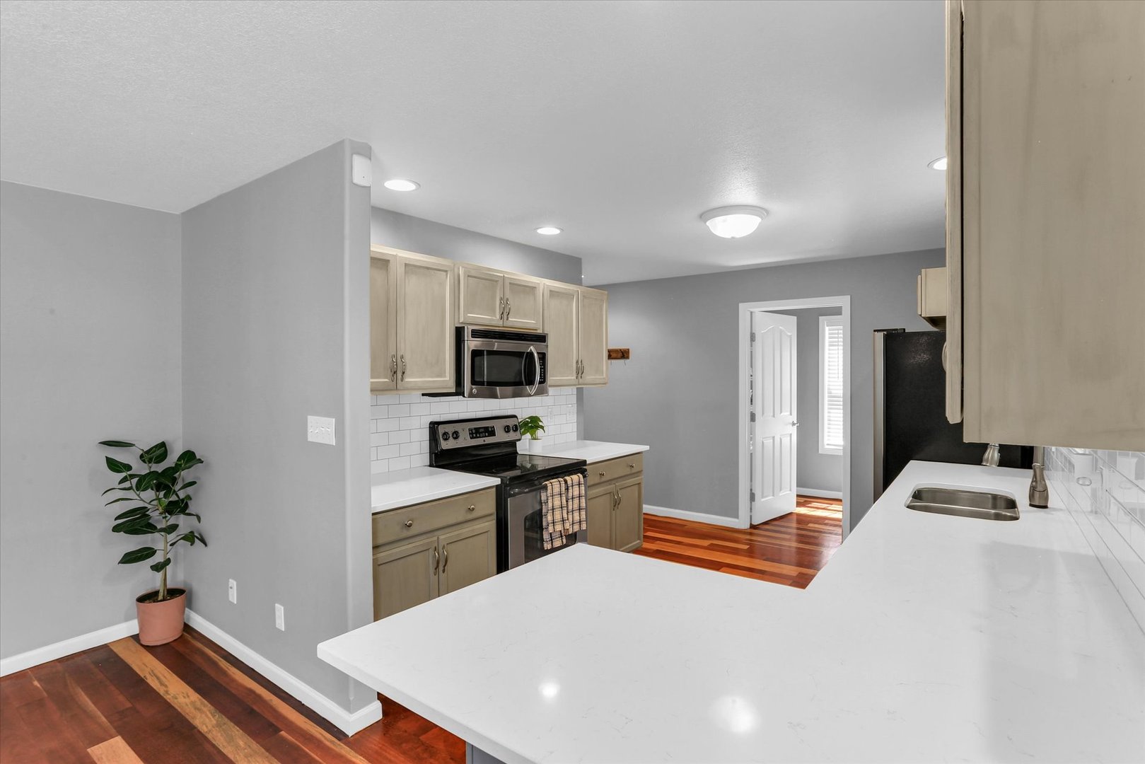 2509 N Skyline Drive Property Photo 21