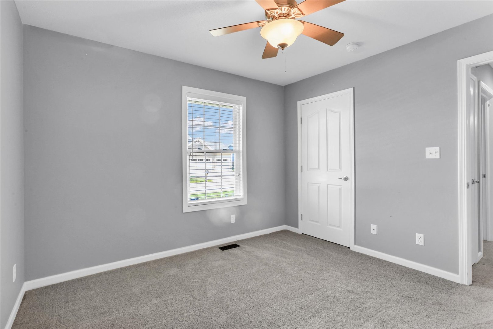 2509 N Skyline Drive Property Photo 34
