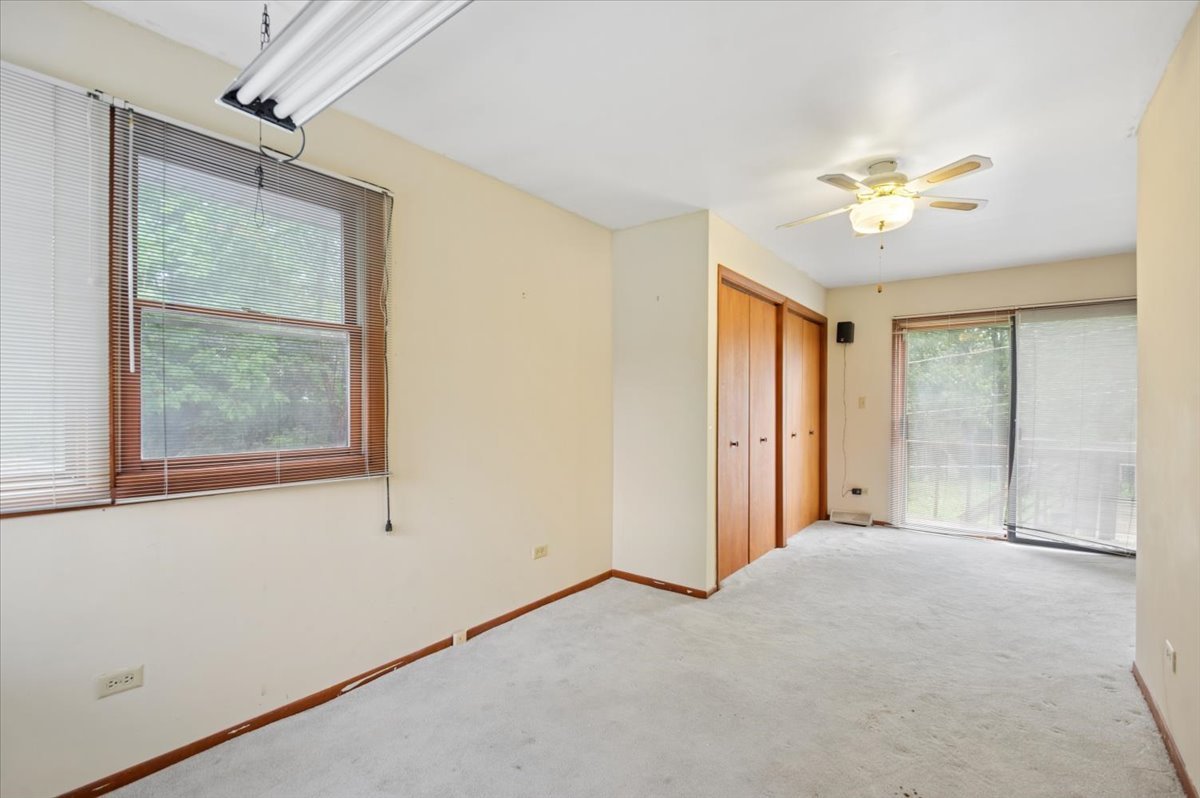 8351 W 99th Street Property Photo 6