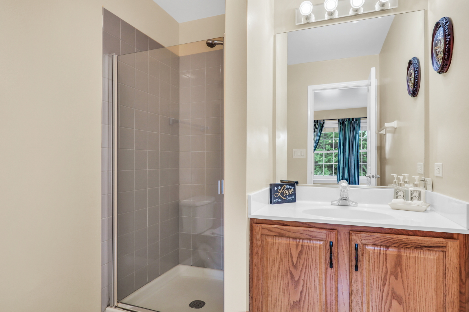 4541 W Westchester Lane Property Photo 45