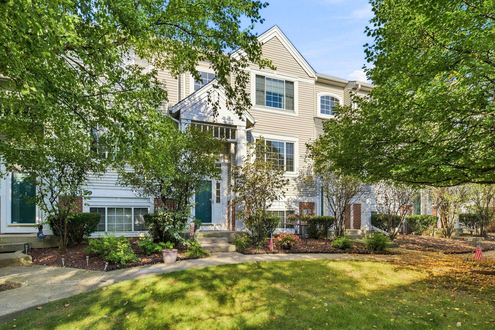 3457 Ravinia Circle Property Photo 1