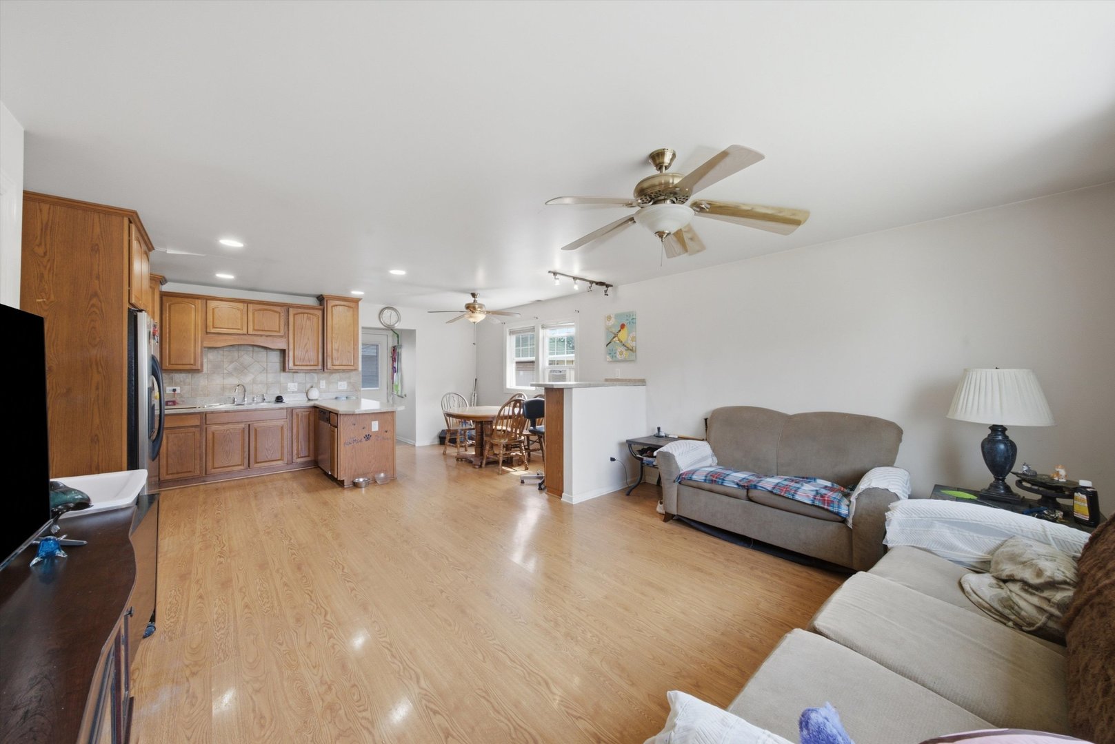 4203 Southwest Highway Property Photo 8