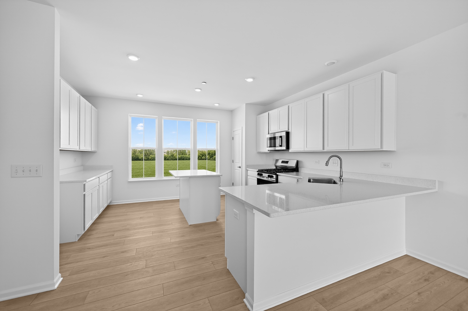 12334 Tinsley Street Property Photo 7