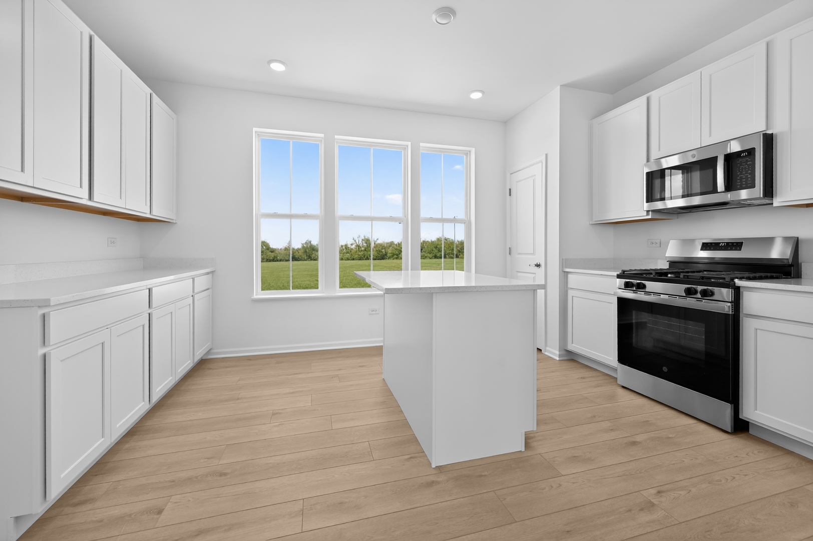 12334 Tinsley Street Property Photo 8