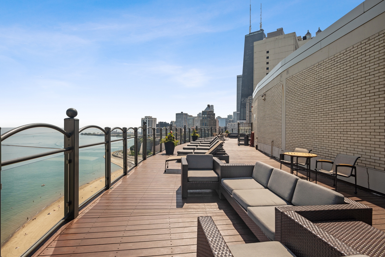 1150 N Lake Shore Drive 18j Property Photo 20