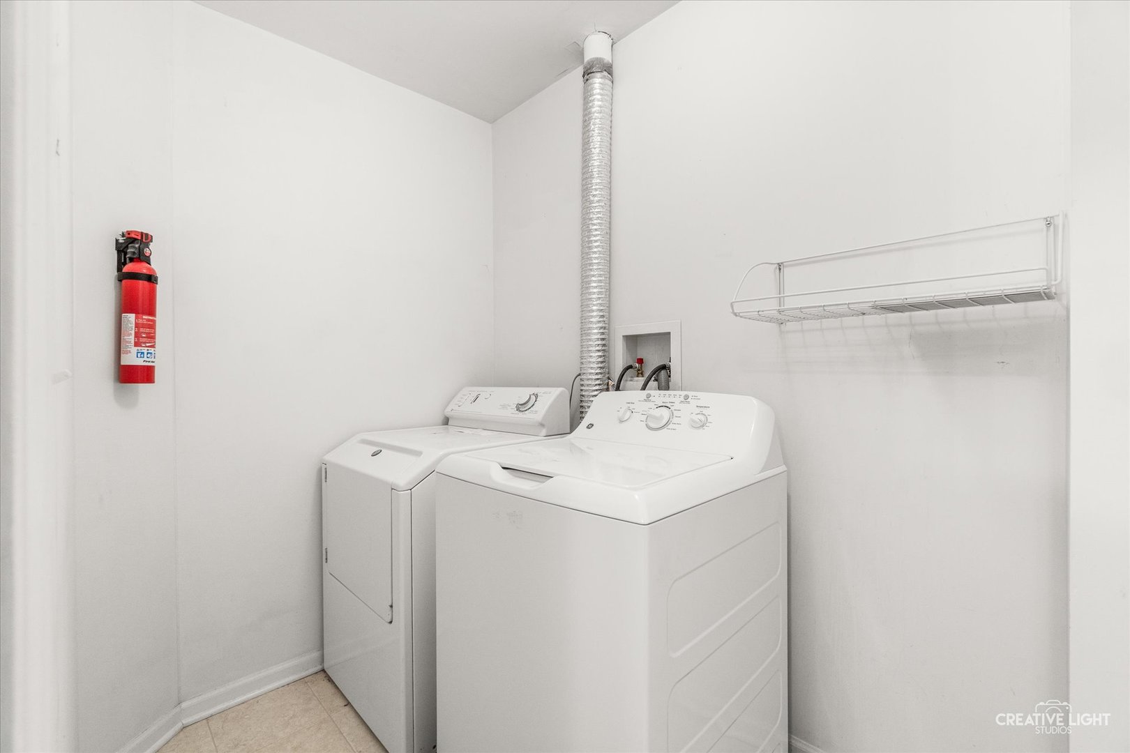 3232 Cool Springs Court Property Photo 6