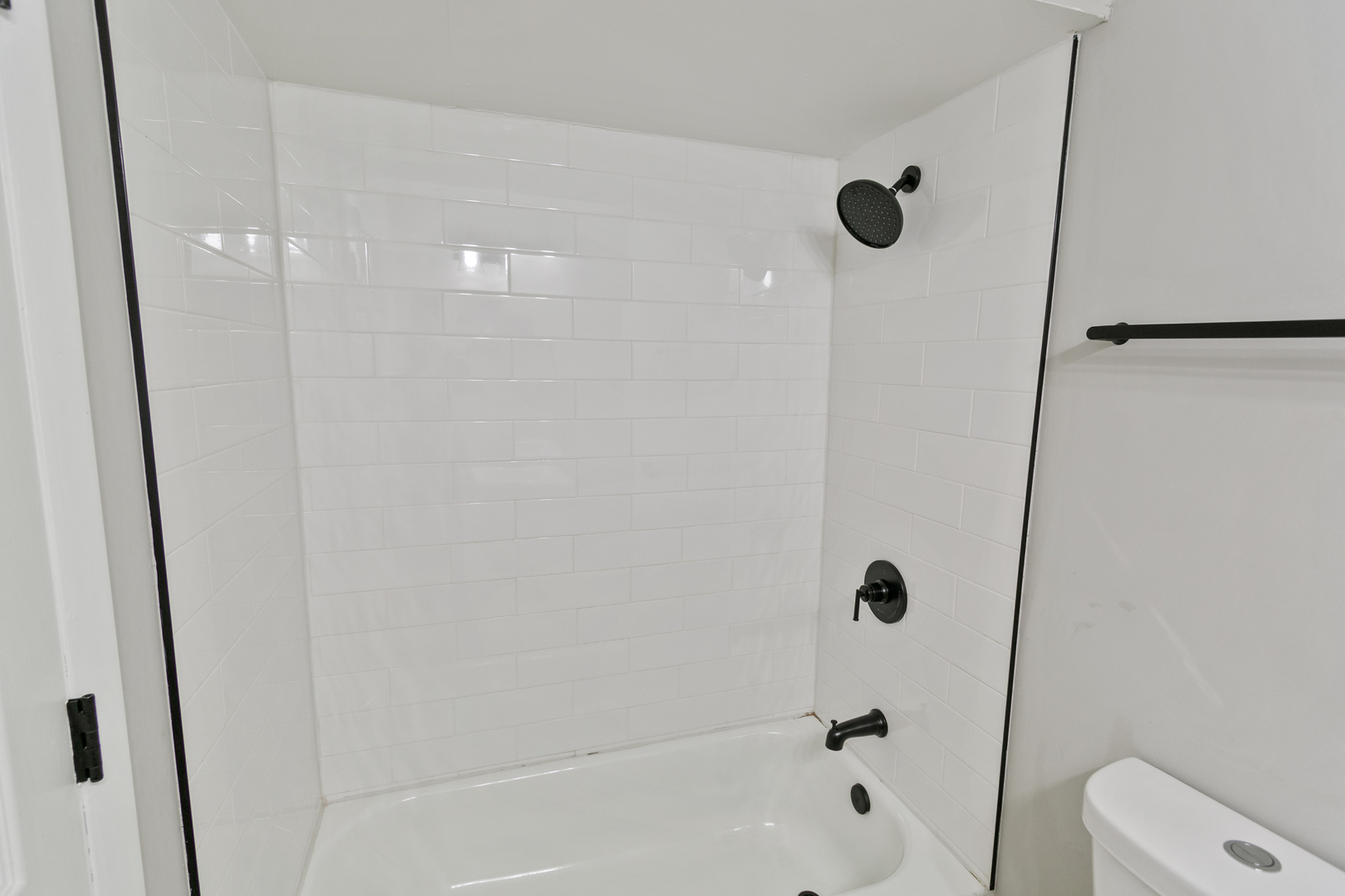 4141 Applewood Lane Property Photo 9