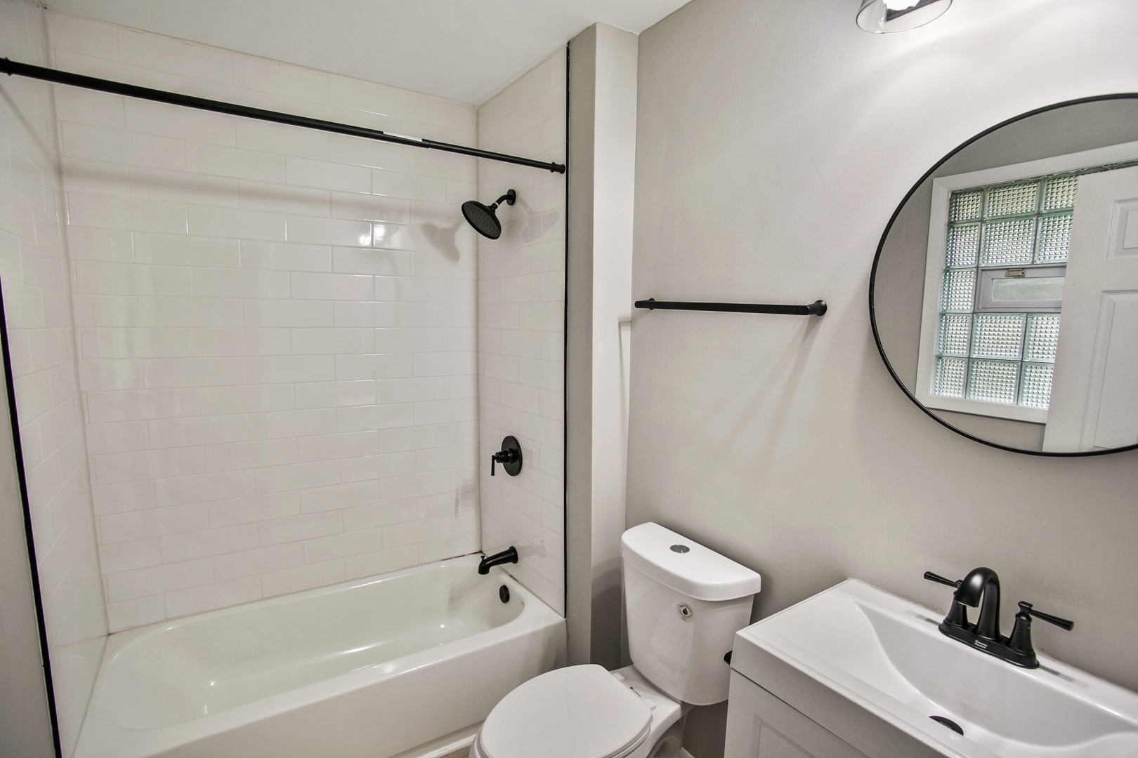 4141 Applewood Lane Property Photo 12
