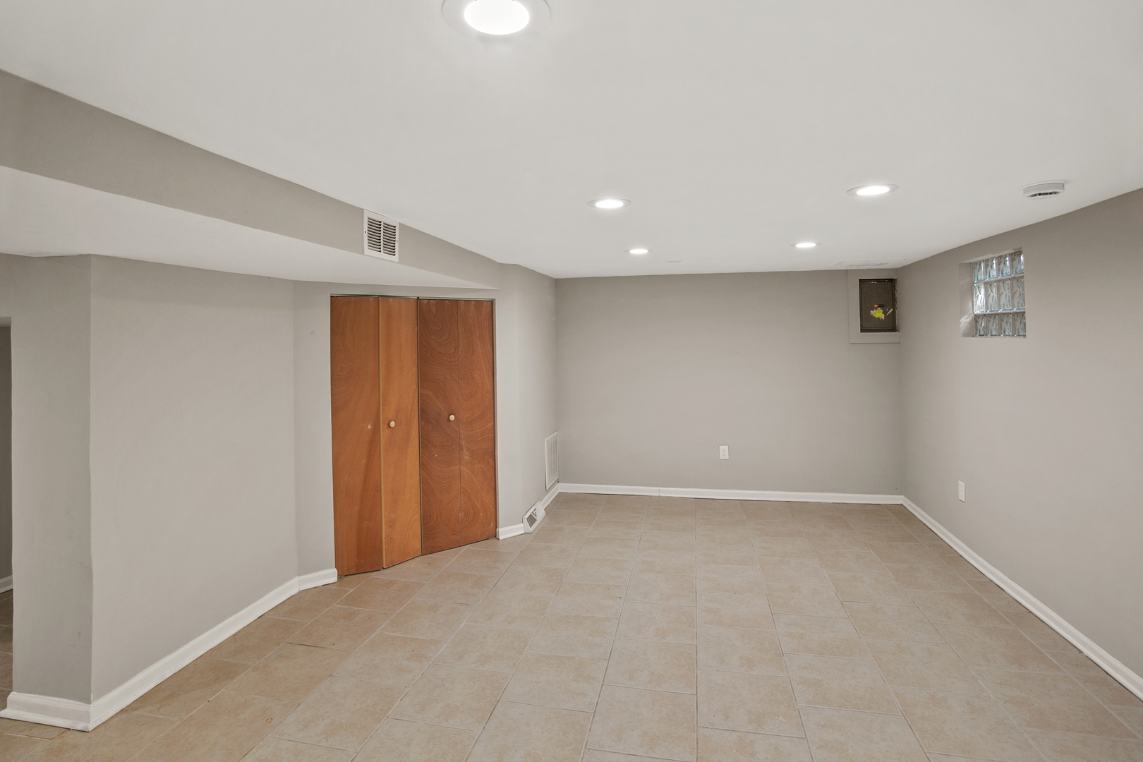 4141 Applewood Lane Property Photo 16