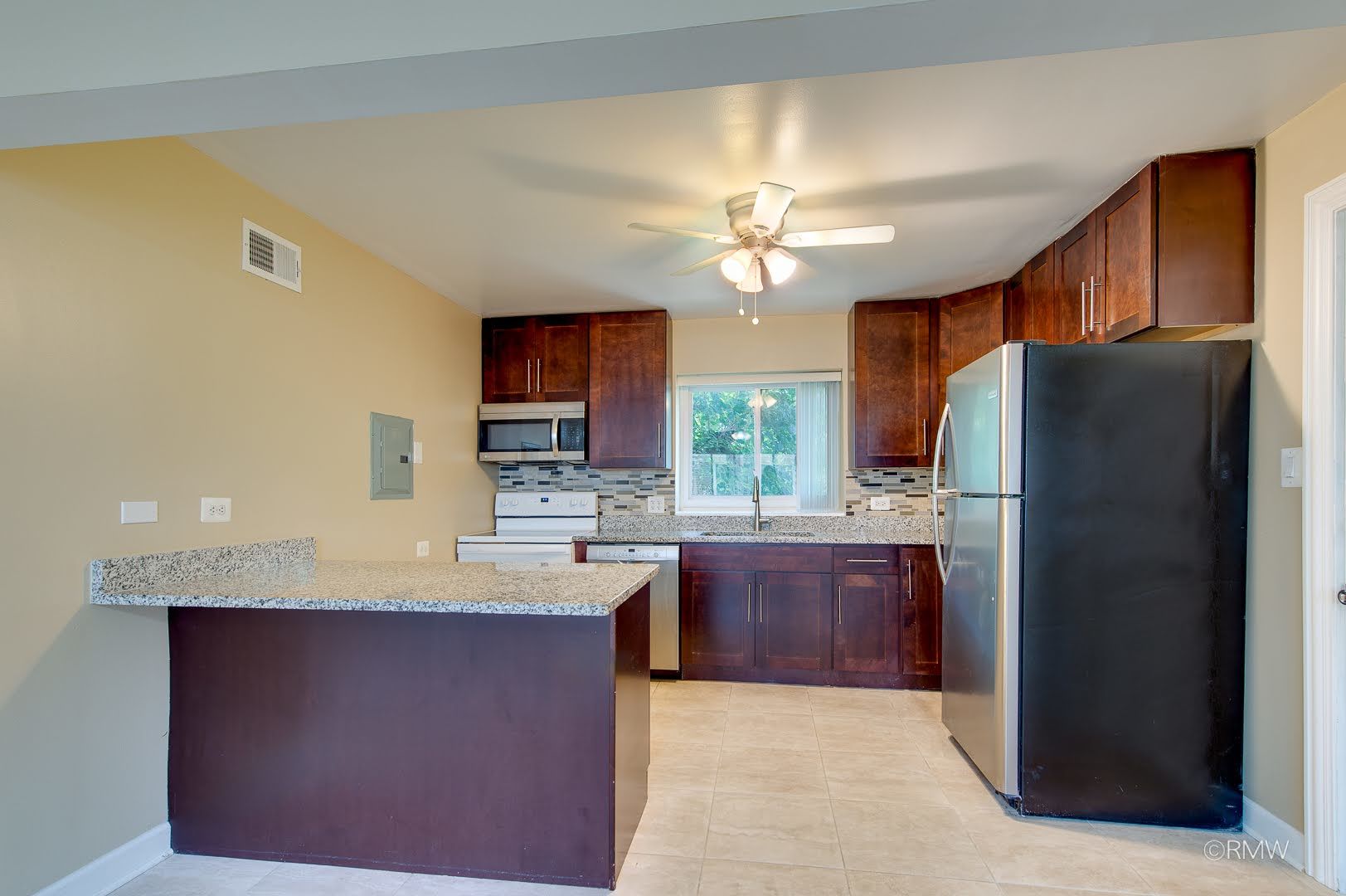 34 N Main Street 1s Property Photo 4
