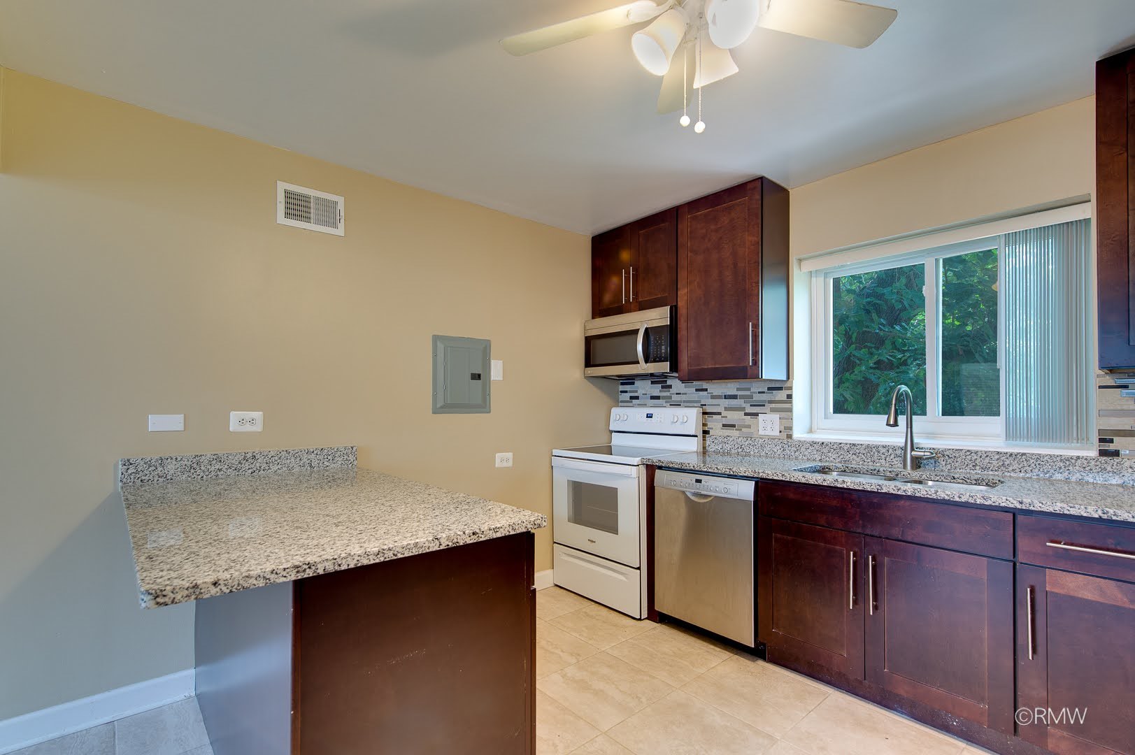 34 N Main Street 1s Property Photo 5