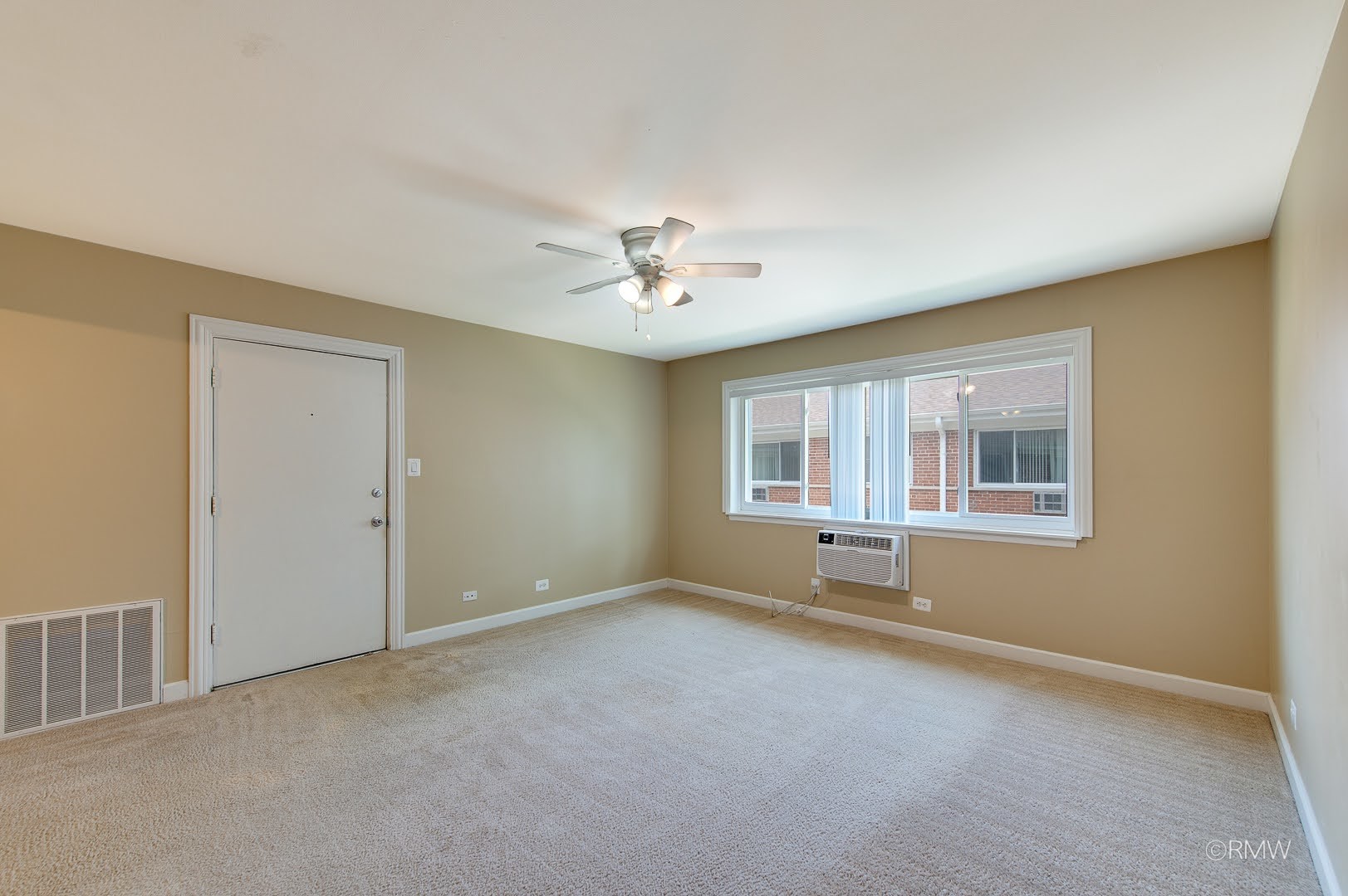 34 N Main Street 1s Property Photo 8