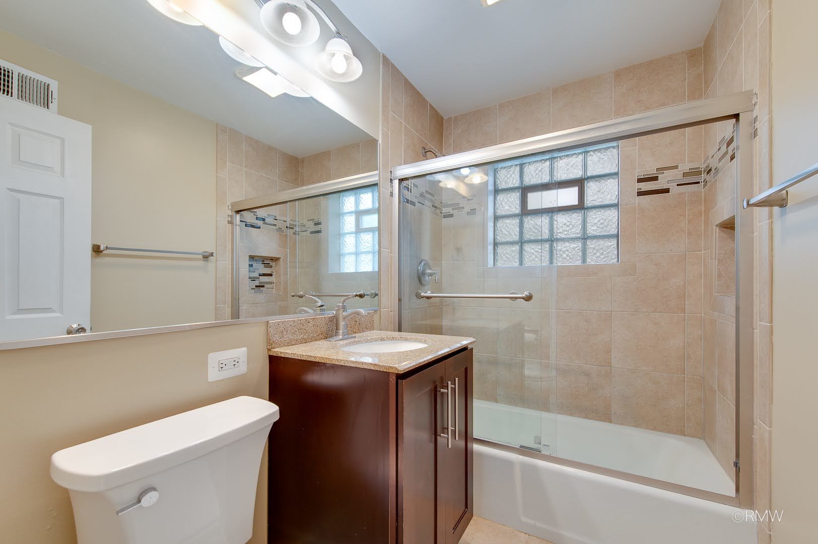 34 N Main Street 1s Property Photo 11