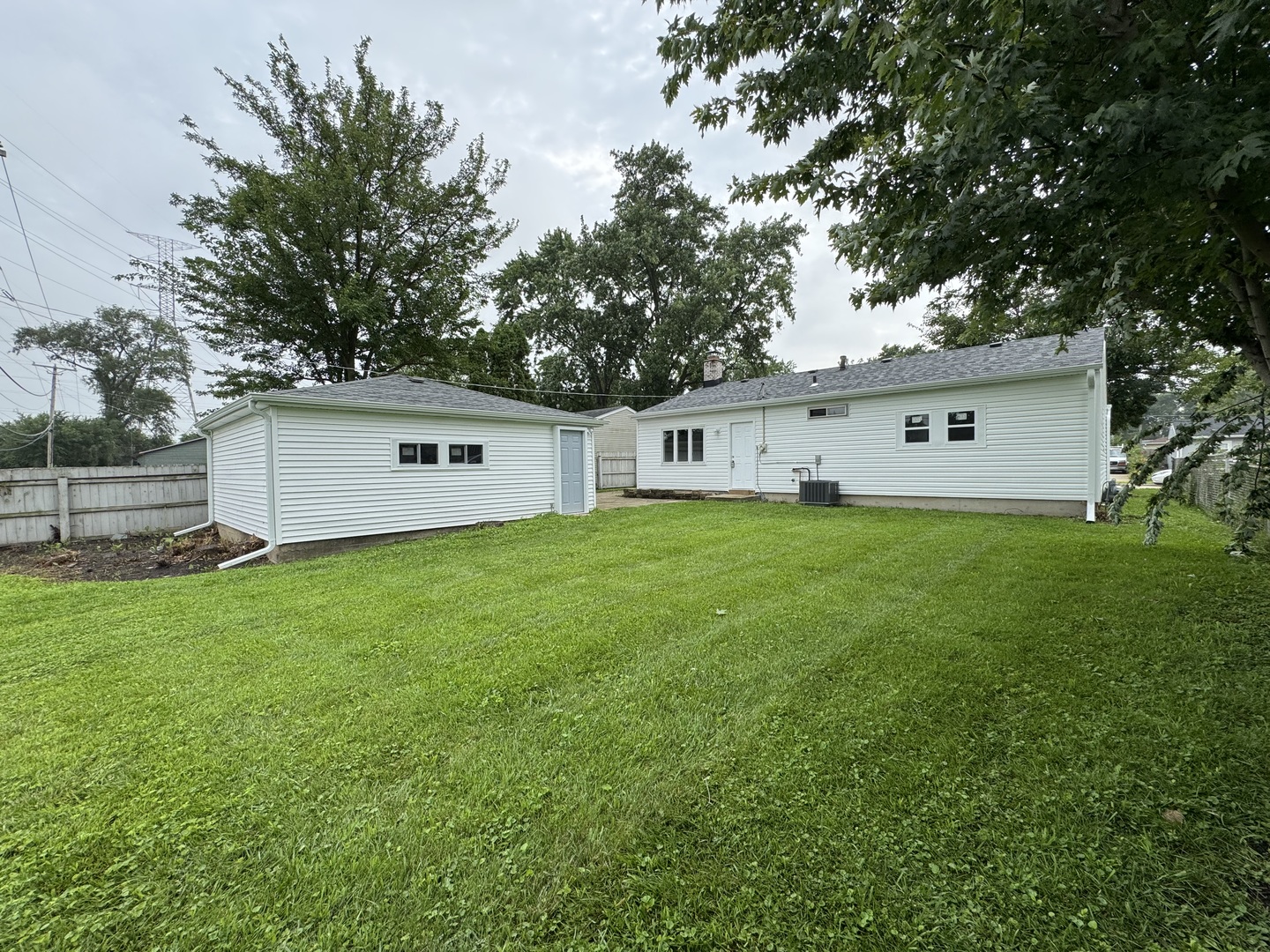 205 Linden Avenue Property Photo 2