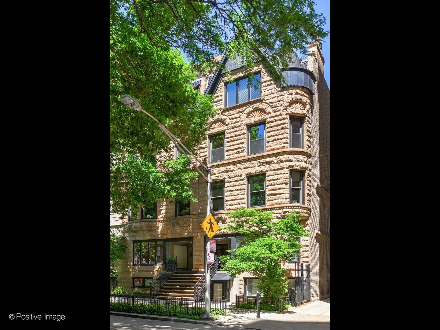 82 E Elm Street 1 Property Photo 1