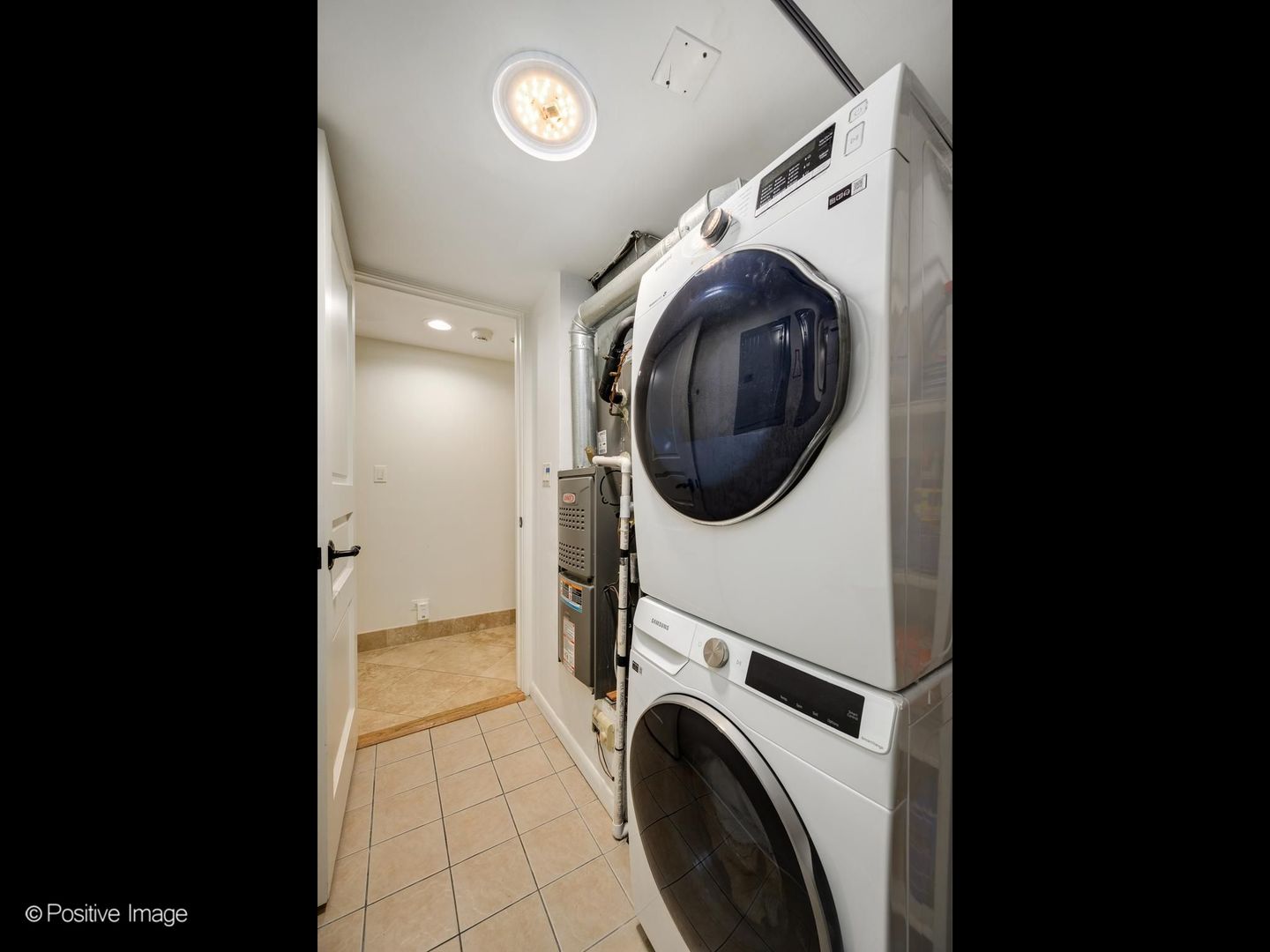 82 E Elm Street 1 Property Photo 15