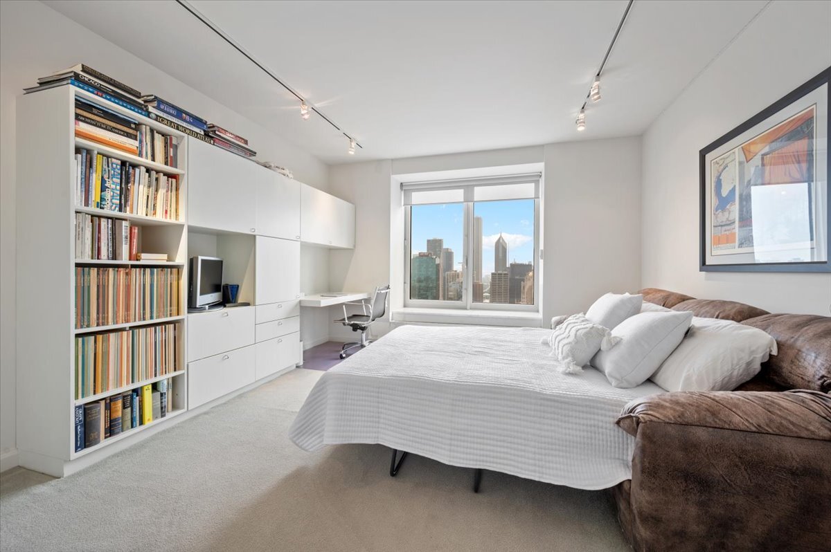 161 E Chicago Avenue 39e Property Photo 20
