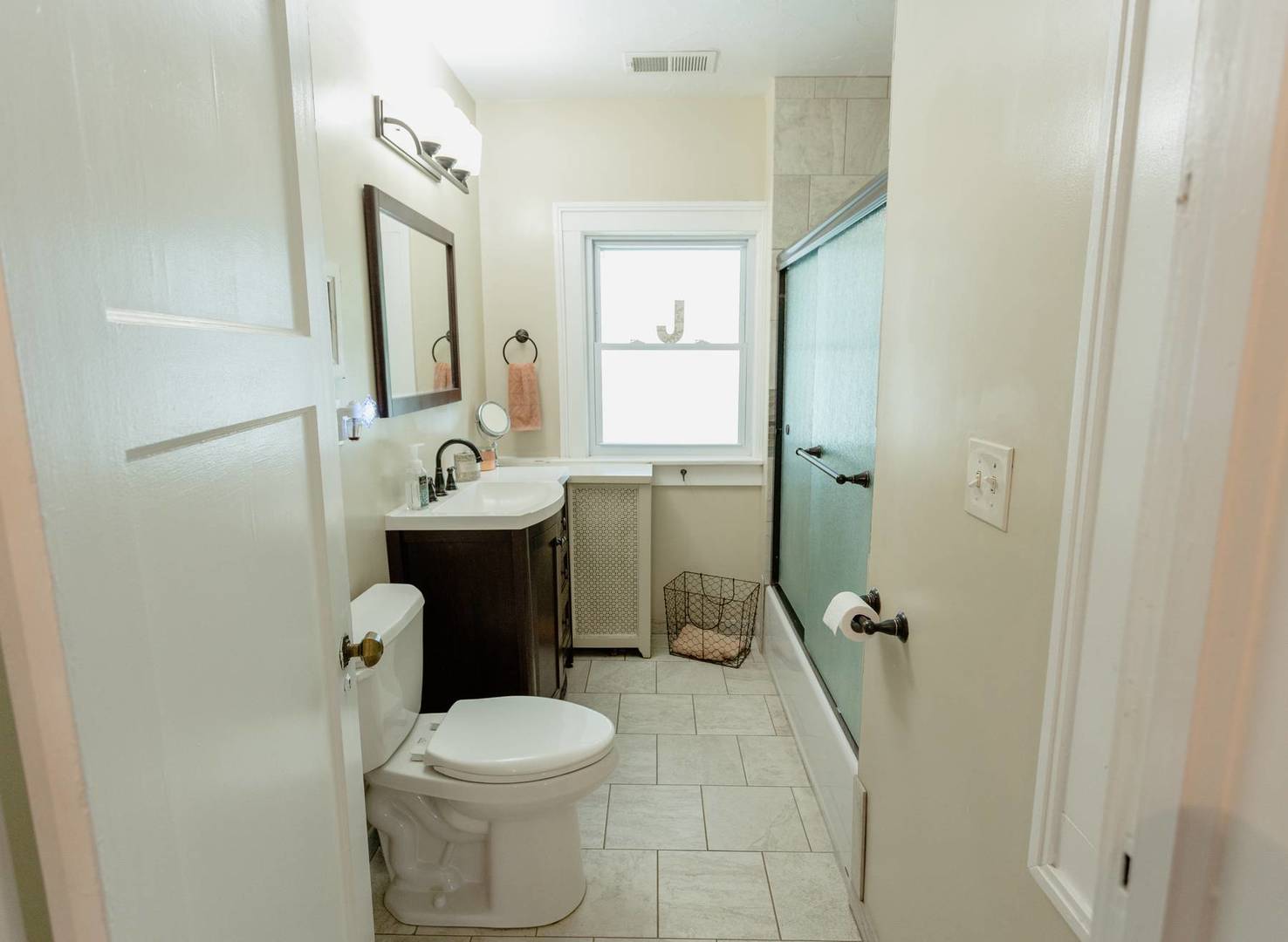 2401 Brady Street Property Photo 28