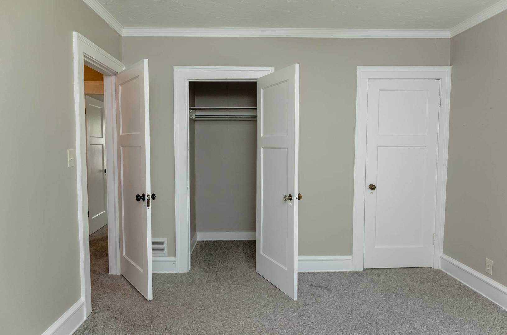 2401 Brady Street Property Photo 46