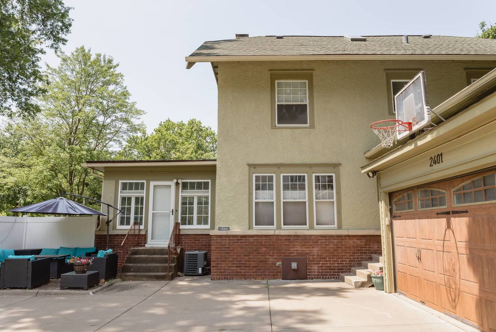 2401 Brady Street Property Photo 49