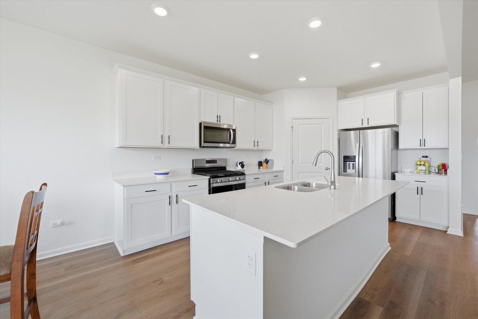6208 Longford Lane Property Photo 3