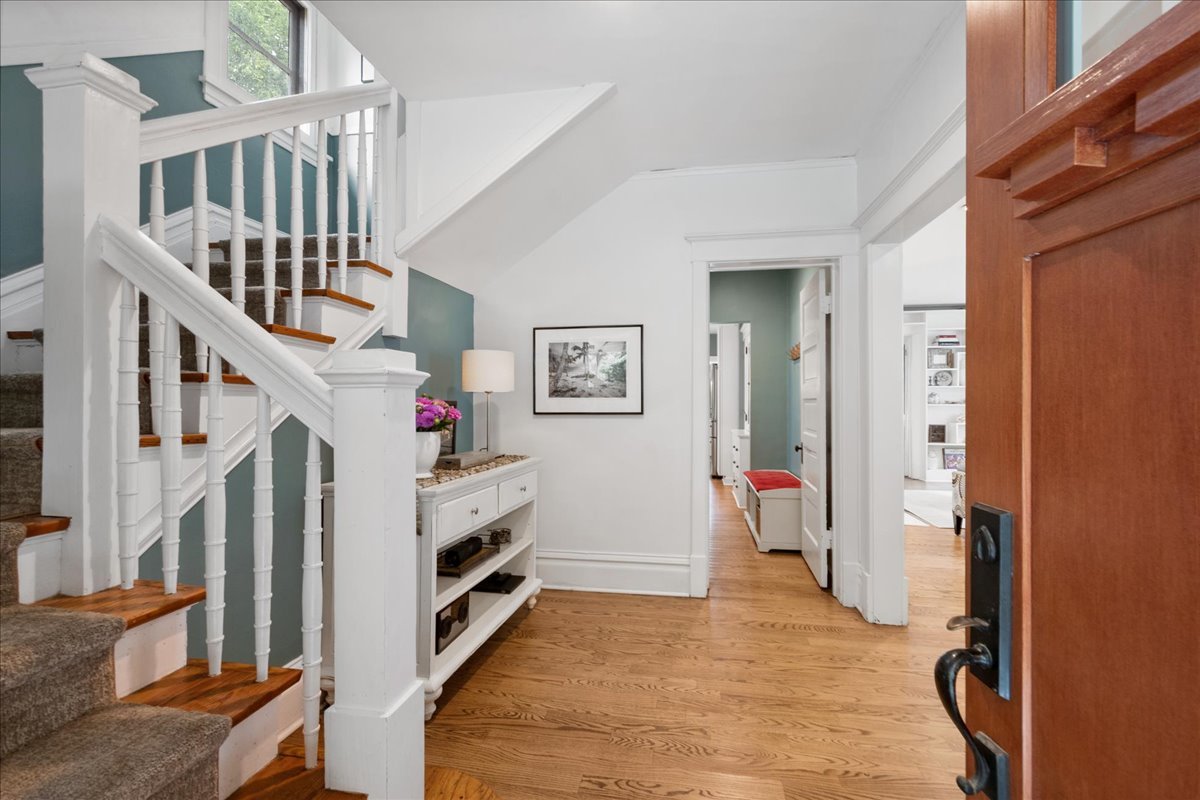 1133 Grant Street Property Photo 6