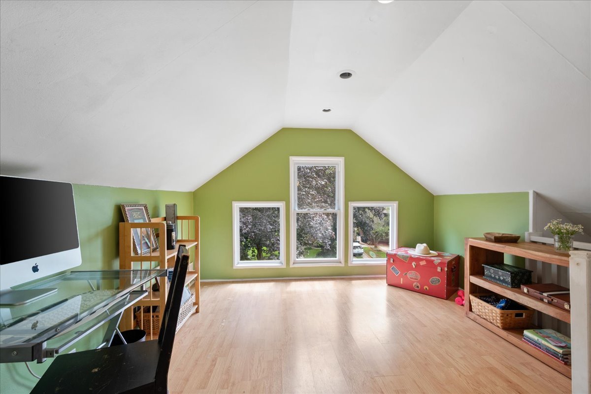 1133 Grant Street Property Photo 26