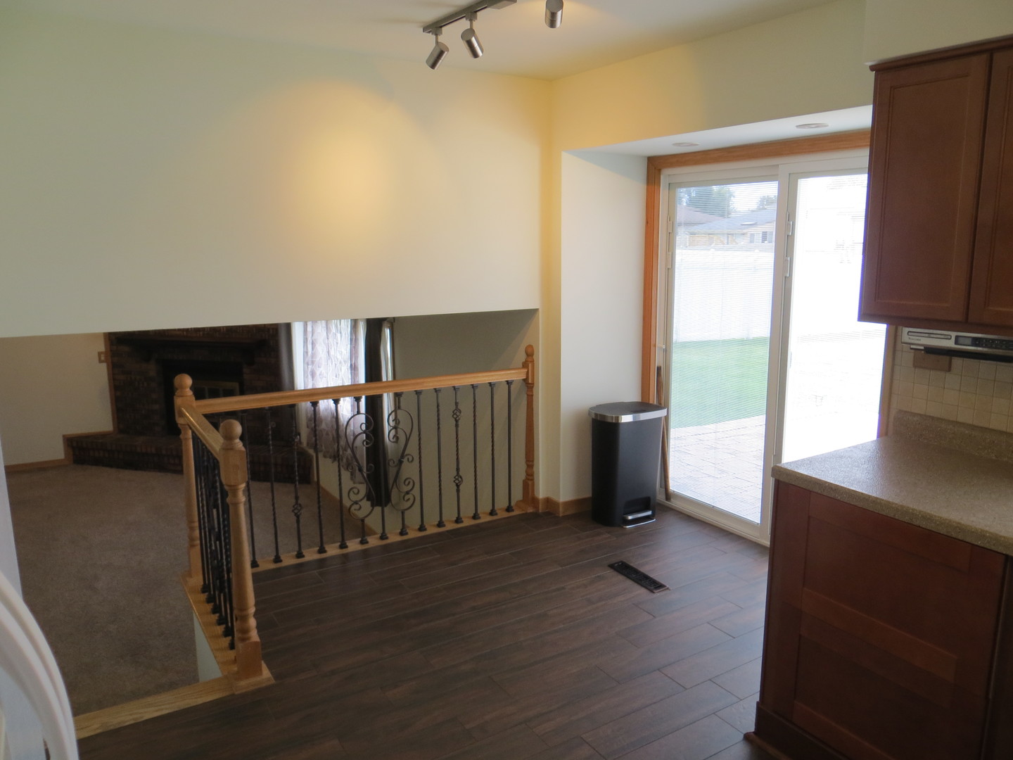 15612 Lockwood Avenue Property Photo 10