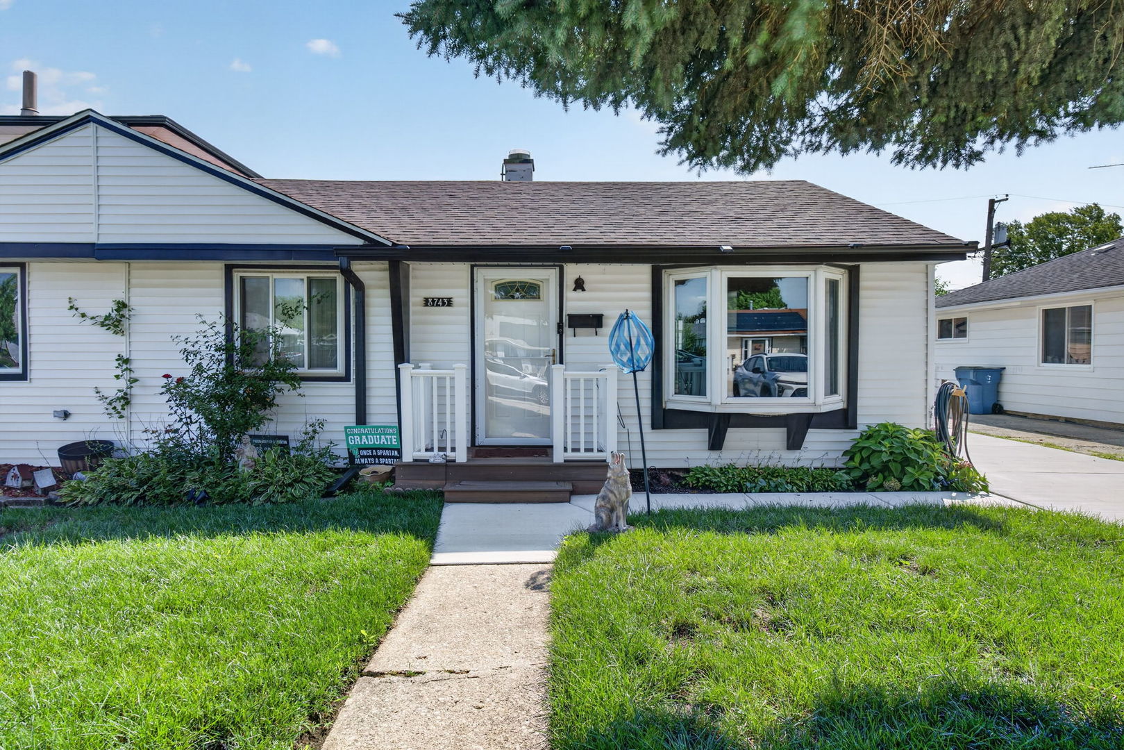 8743 S Kolin Avenue Property Photo 1
