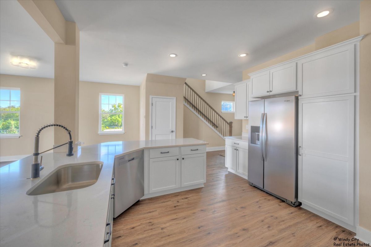 435 Haber Road Property Photo 3