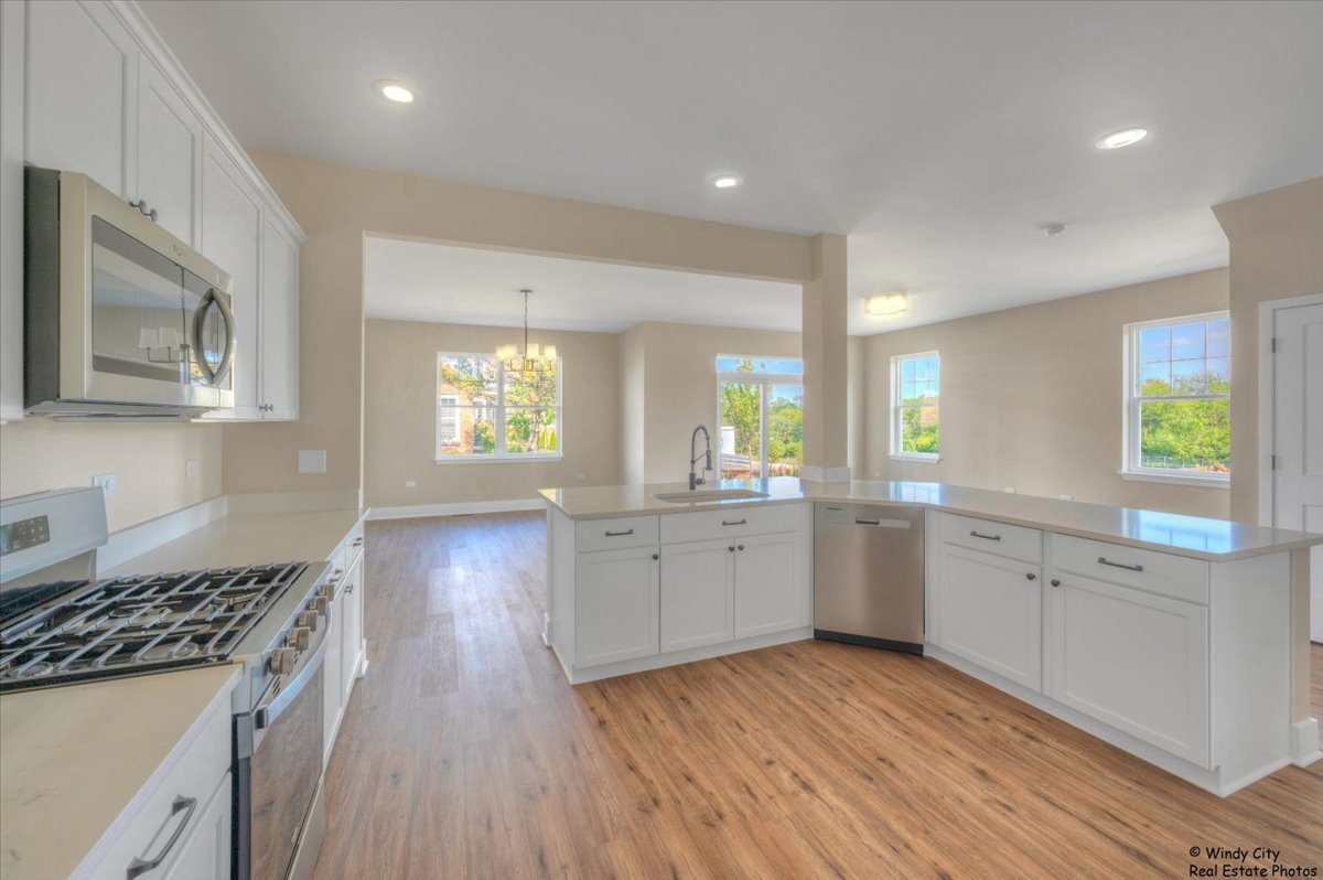 435 Haber Road Property Photo 6