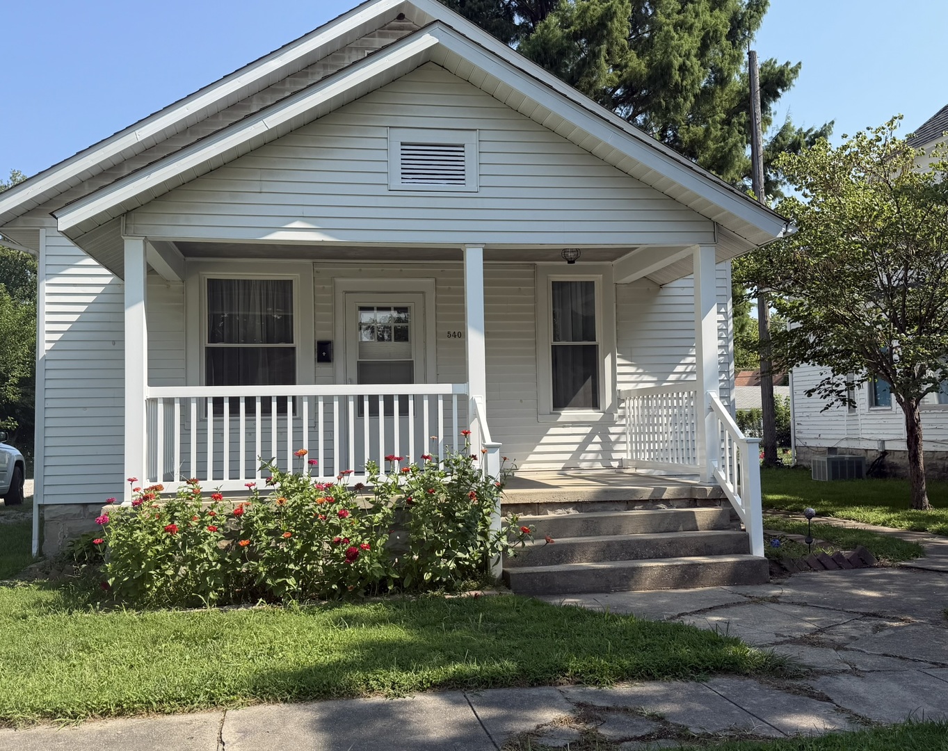 540 W 3rd Street Property Photo 1