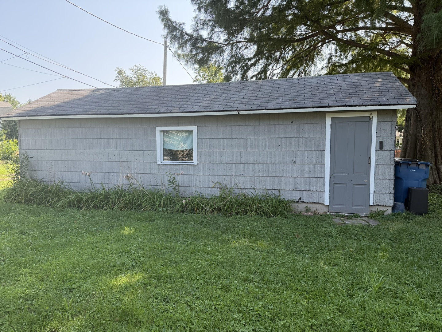 540 W 3rd Street Property Photo 5