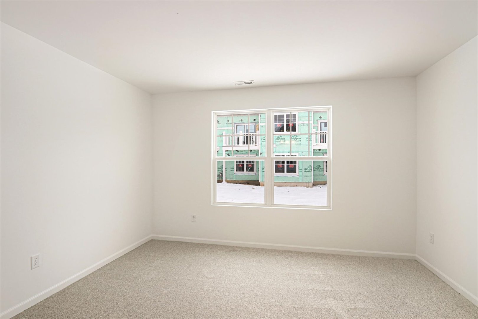 181 Kingsport Drive Property Photo 10