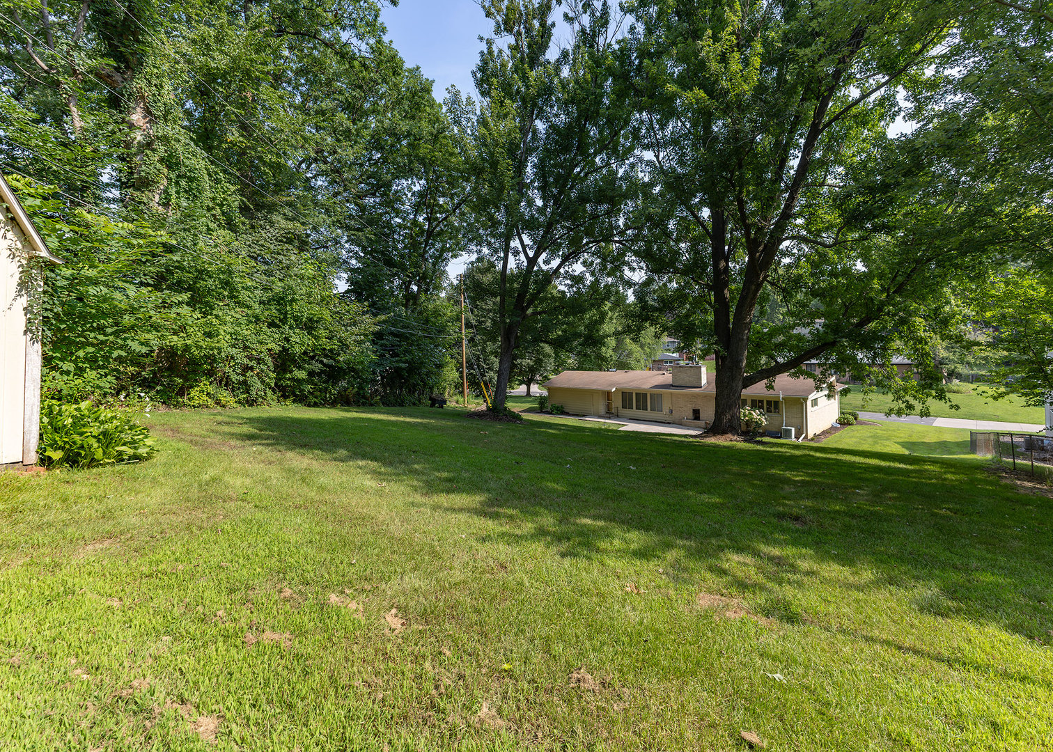 1420 35th Avenue Property Photo 8