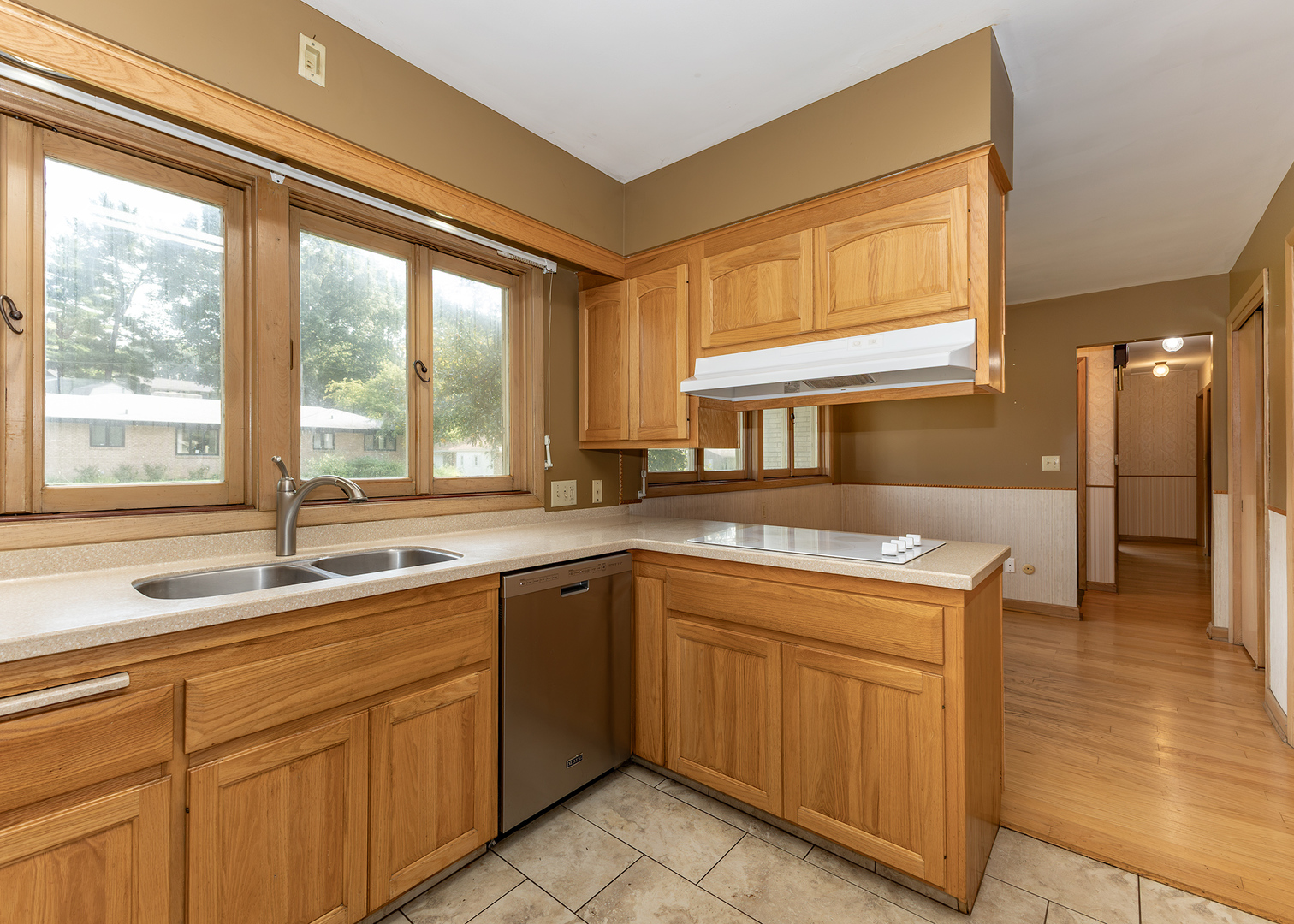 1420 35th Avenue Property Photo 15