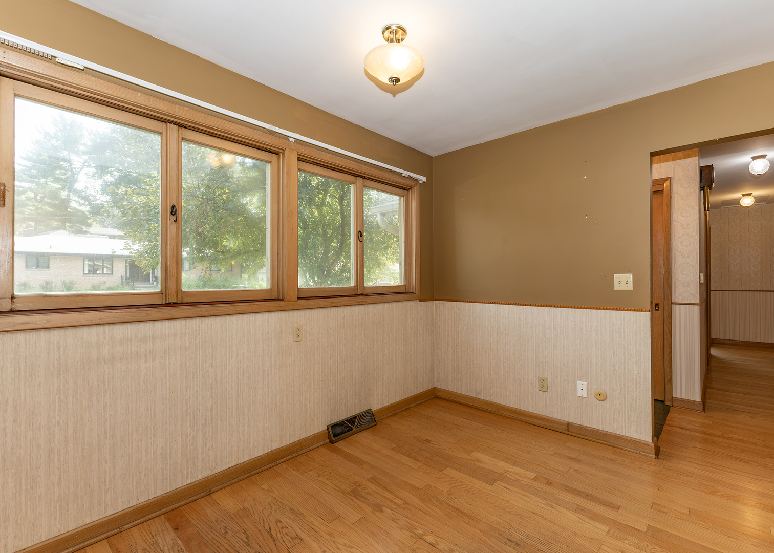 1420 35th Avenue Property Photo 18