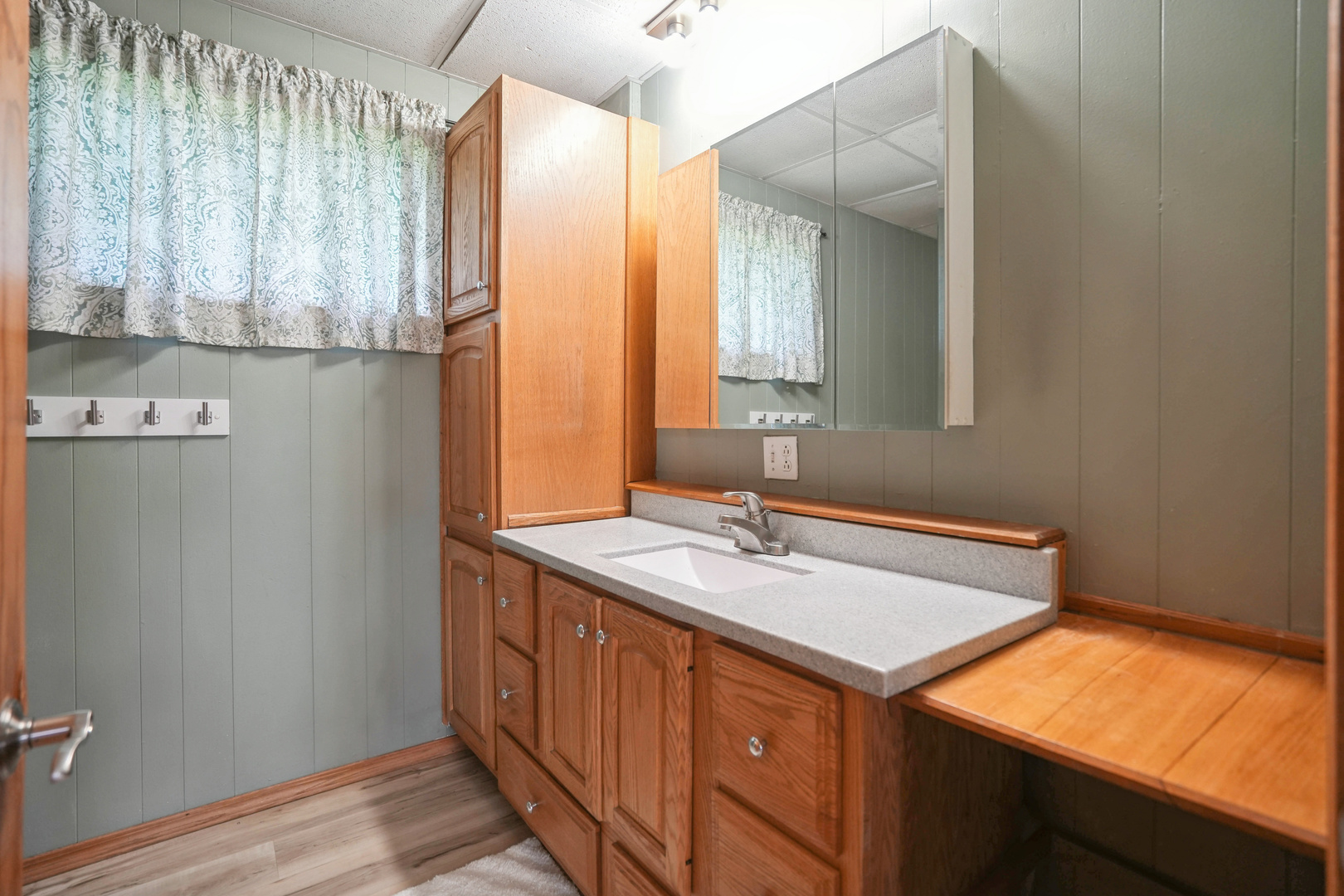 4491 Bishop Road Property Photo 7
