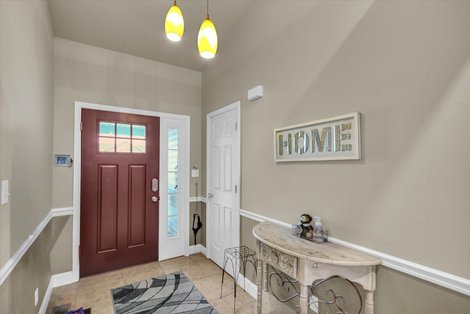 2705 N Skyline Drive Property Photo 6