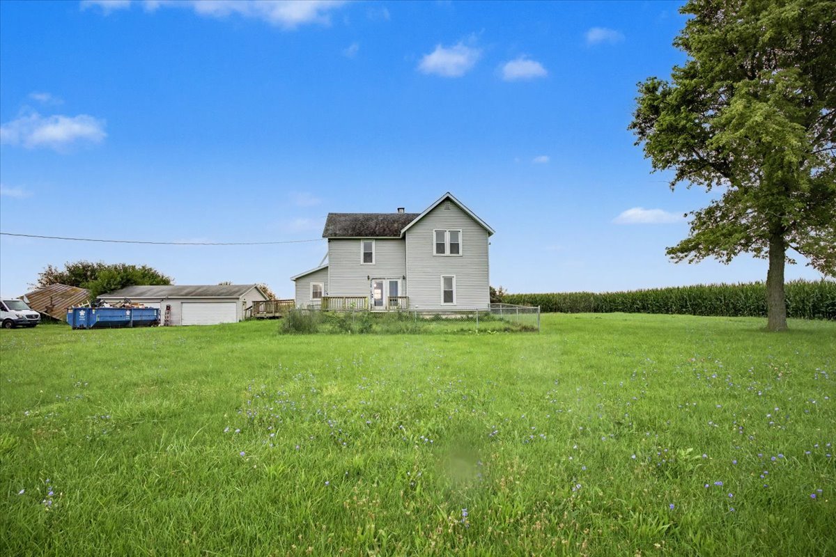 24614 E 1900 North Road Property Photo 4
