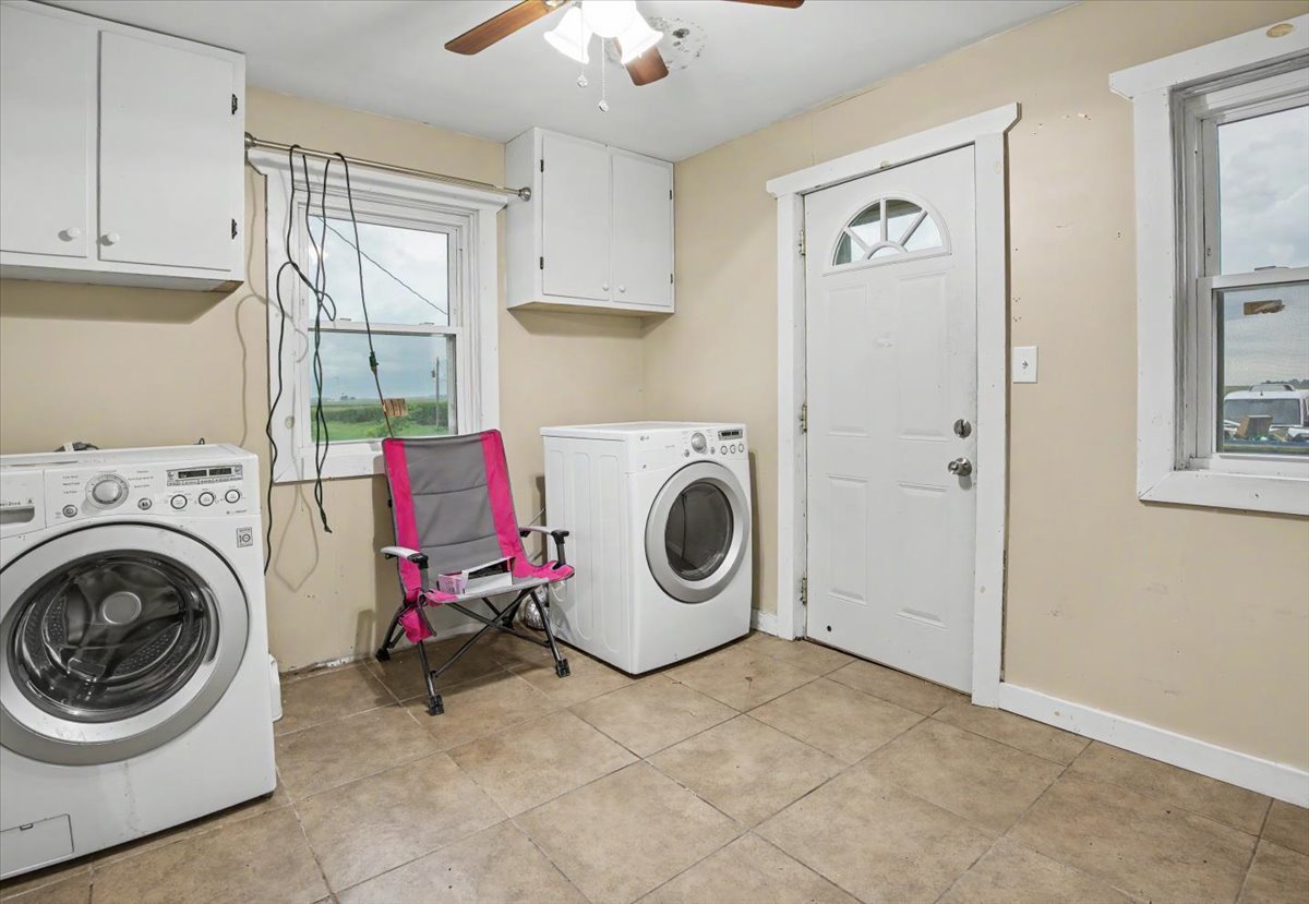 24614 E 1900 North Road Property Photo 6