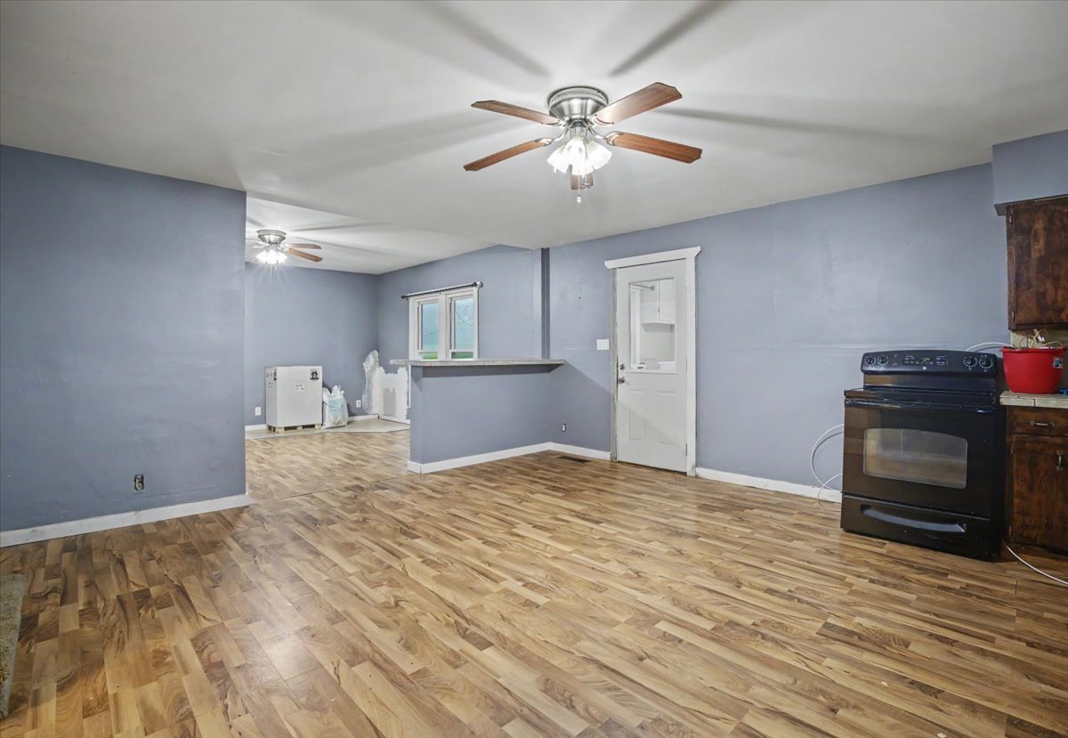 24614 E 1900 North Road Property Photo 9