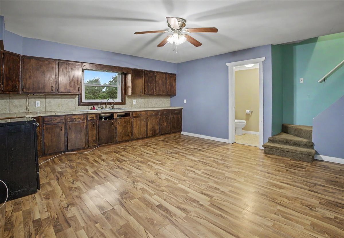 24614 E 1900 North Road Property Photo 11