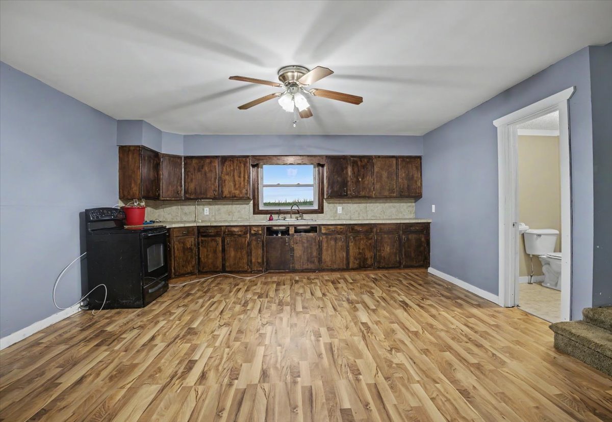 24614 E 1900 North Road Property Photo 12
