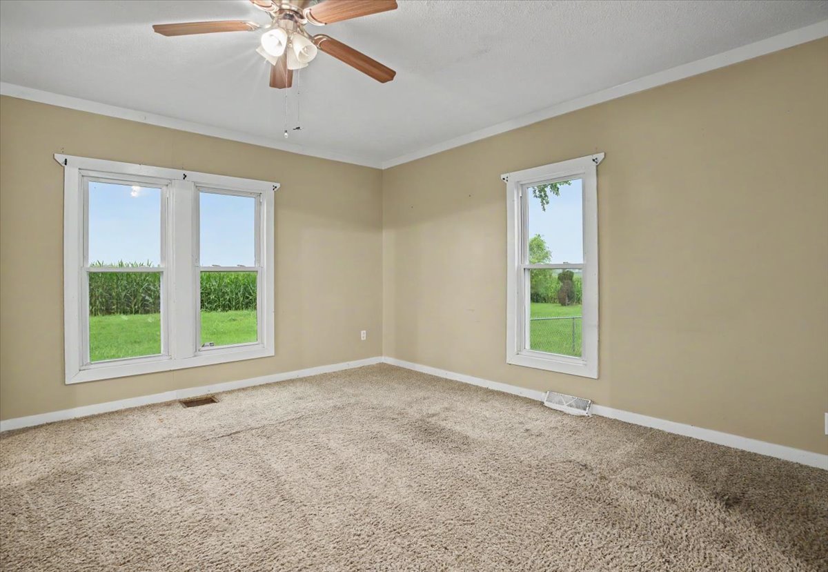 24614 E 1900 North Road Property Photo 20