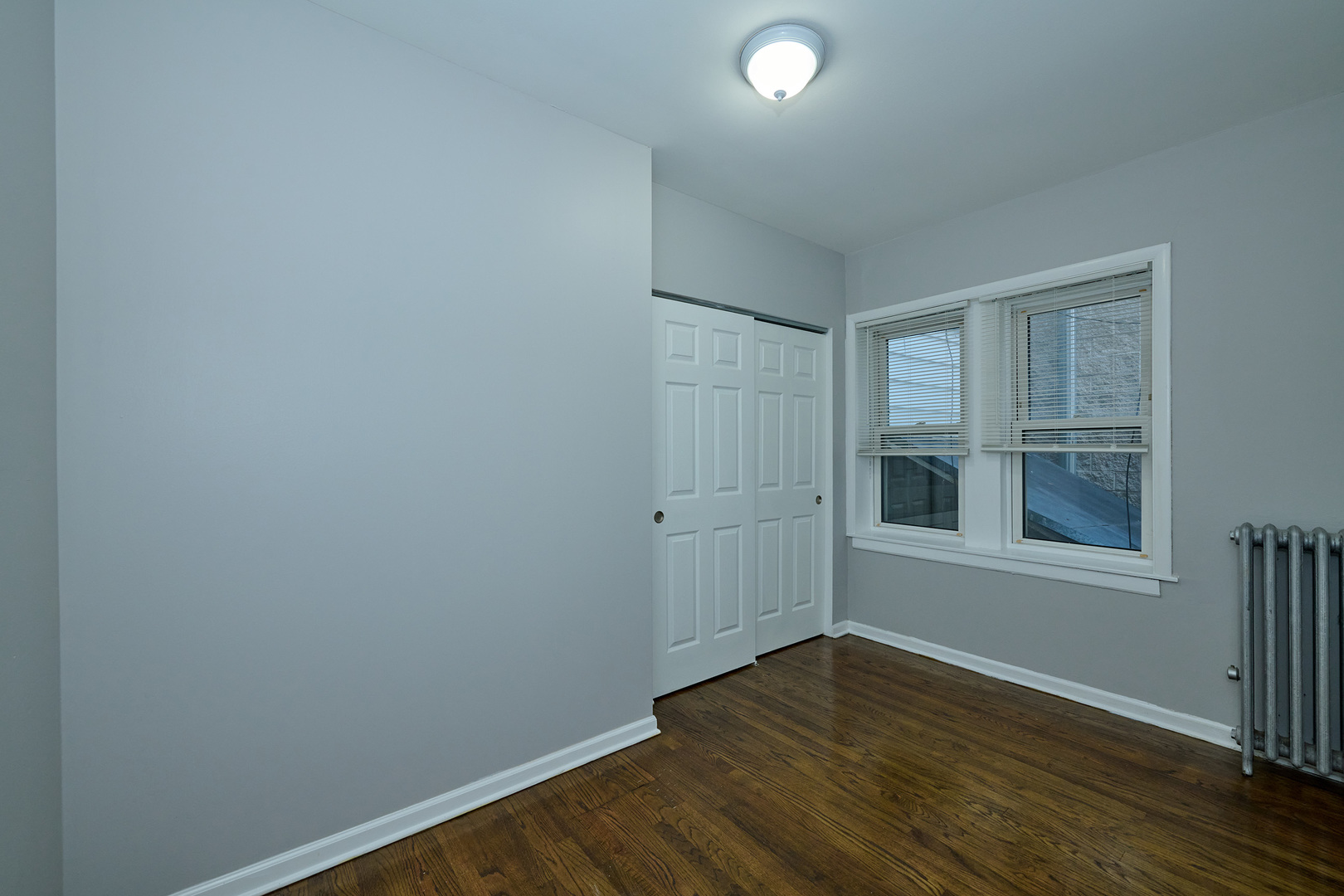 6322 N Albany Avenue 1w Property Photo 8