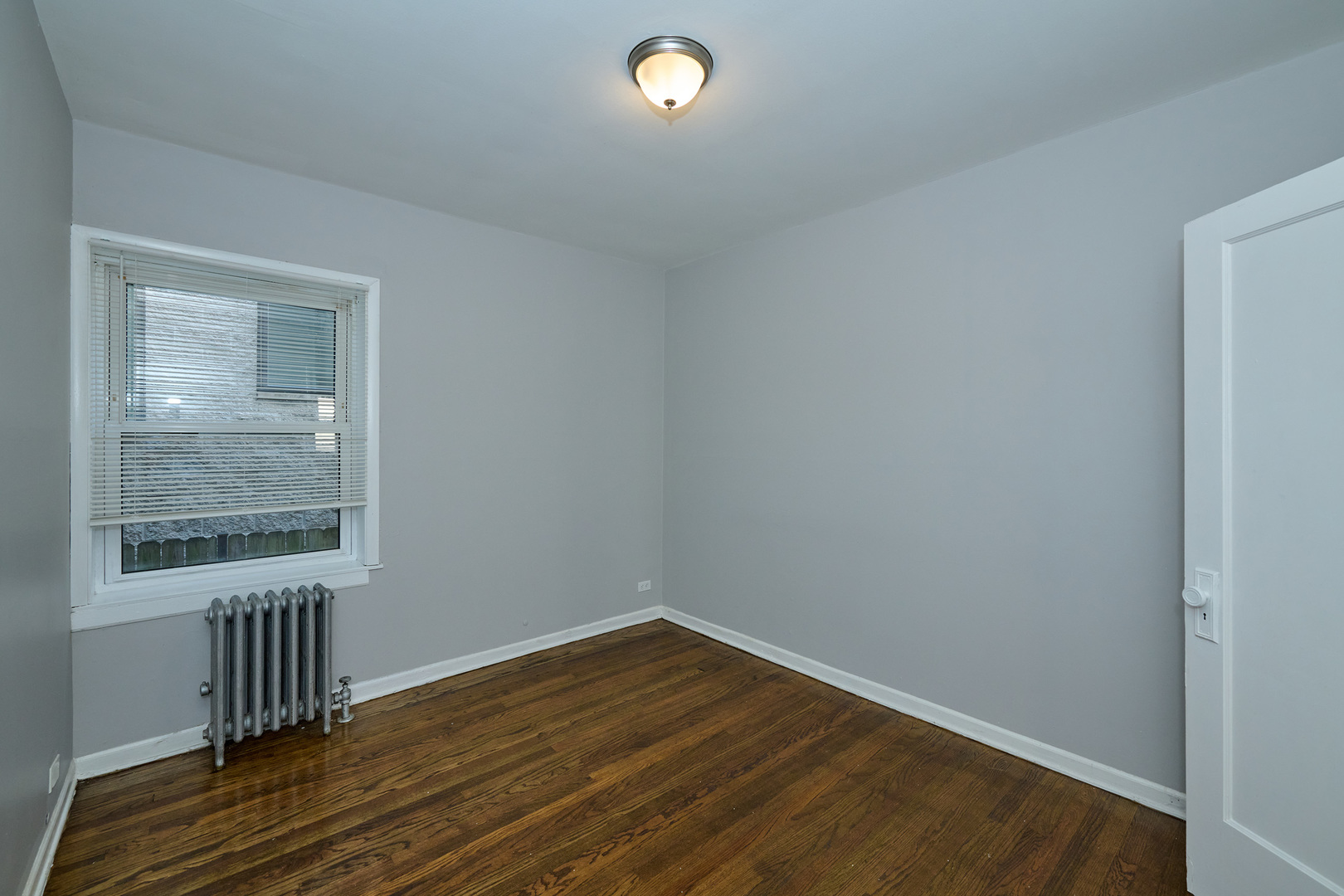 6322 N Albany Avenue 1w Property Photo 9