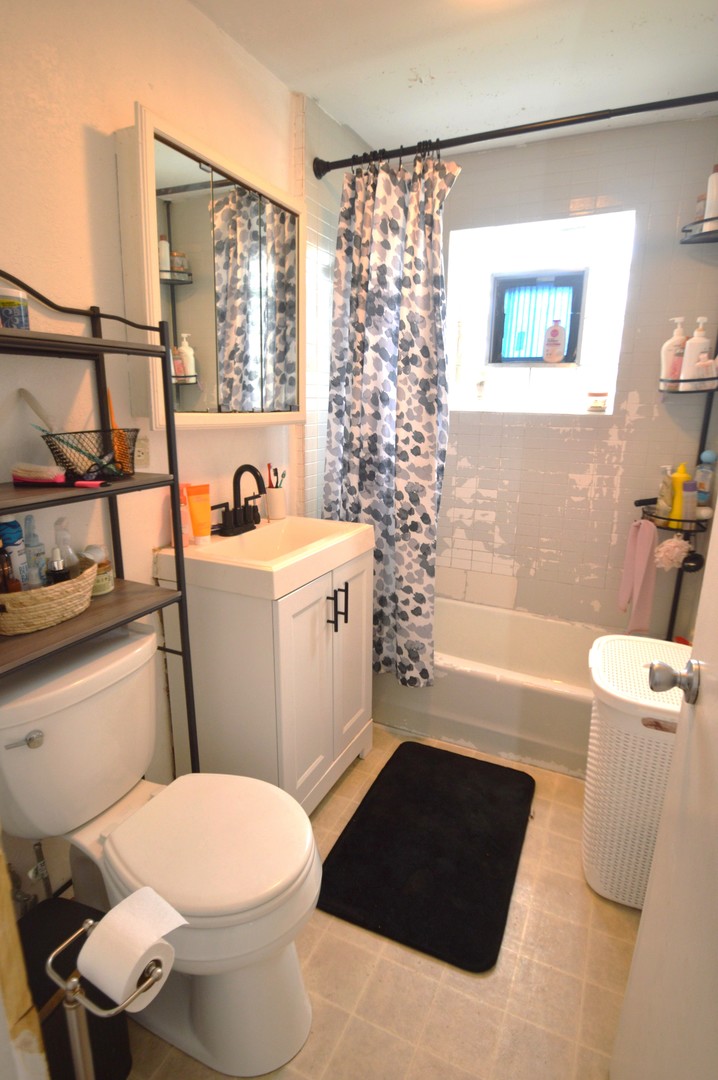 1916 N Taft Avenue Property Photo 14