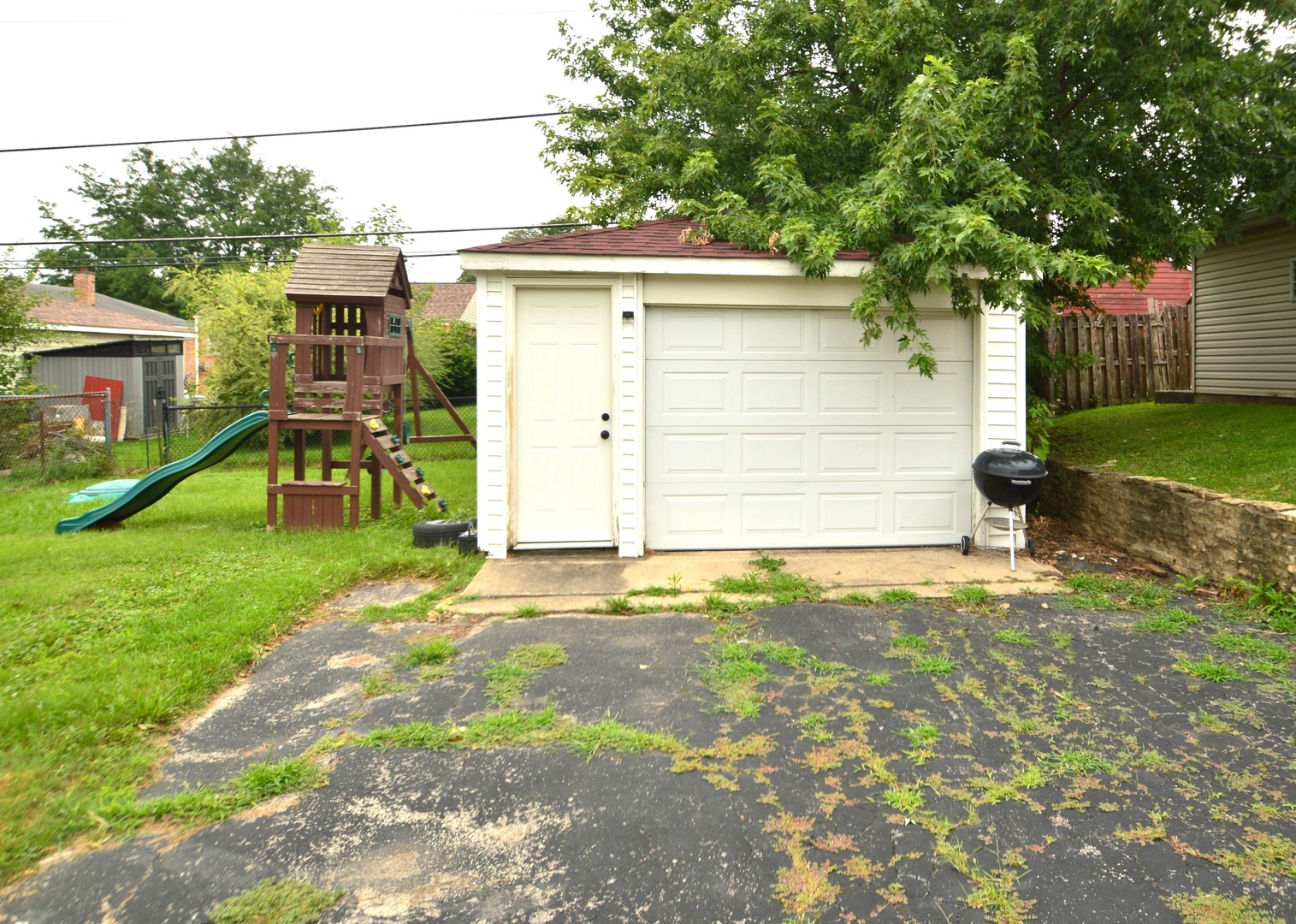 1916 N Taft Avenue Property Photo 26